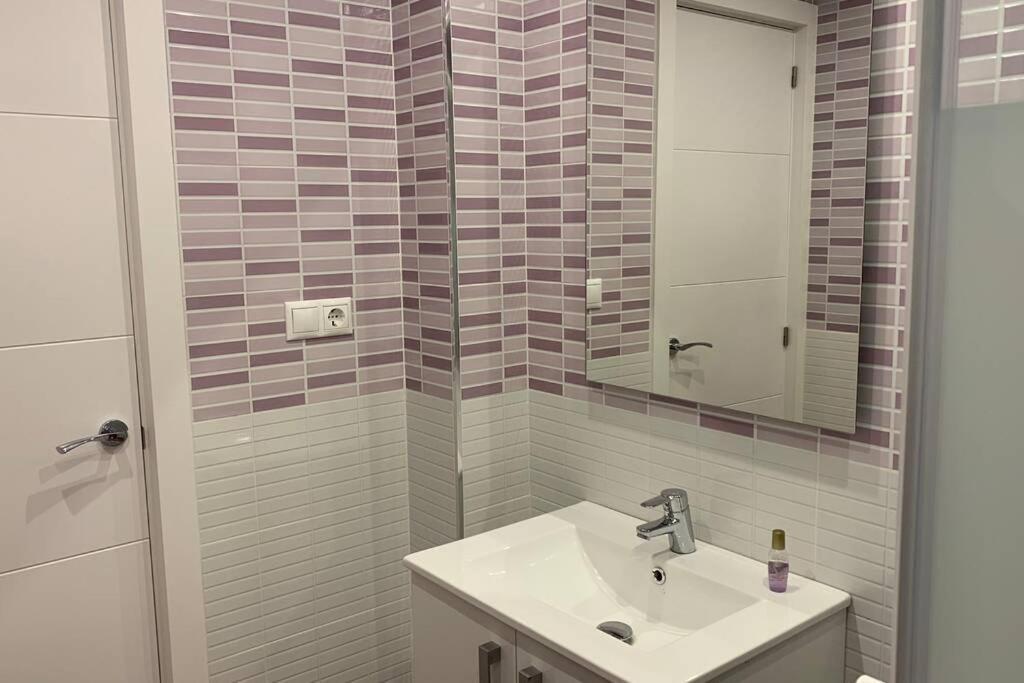 فيلا Renovated House In Old Town Marbella. المظهر الخارجي الصورة